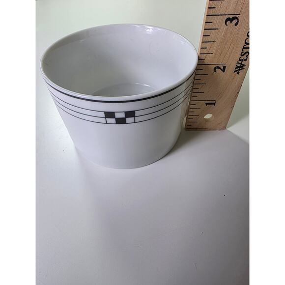 Set of 4 POTTERY BARN Japan White Black Checkered Porcelain Coffee Cup - Picture 7 of 10